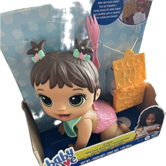 Baby Alive Crawling Lil Snacks Doll with Cute Eyes, Brown Hair - Eats & Poops - Picture 5 of 5